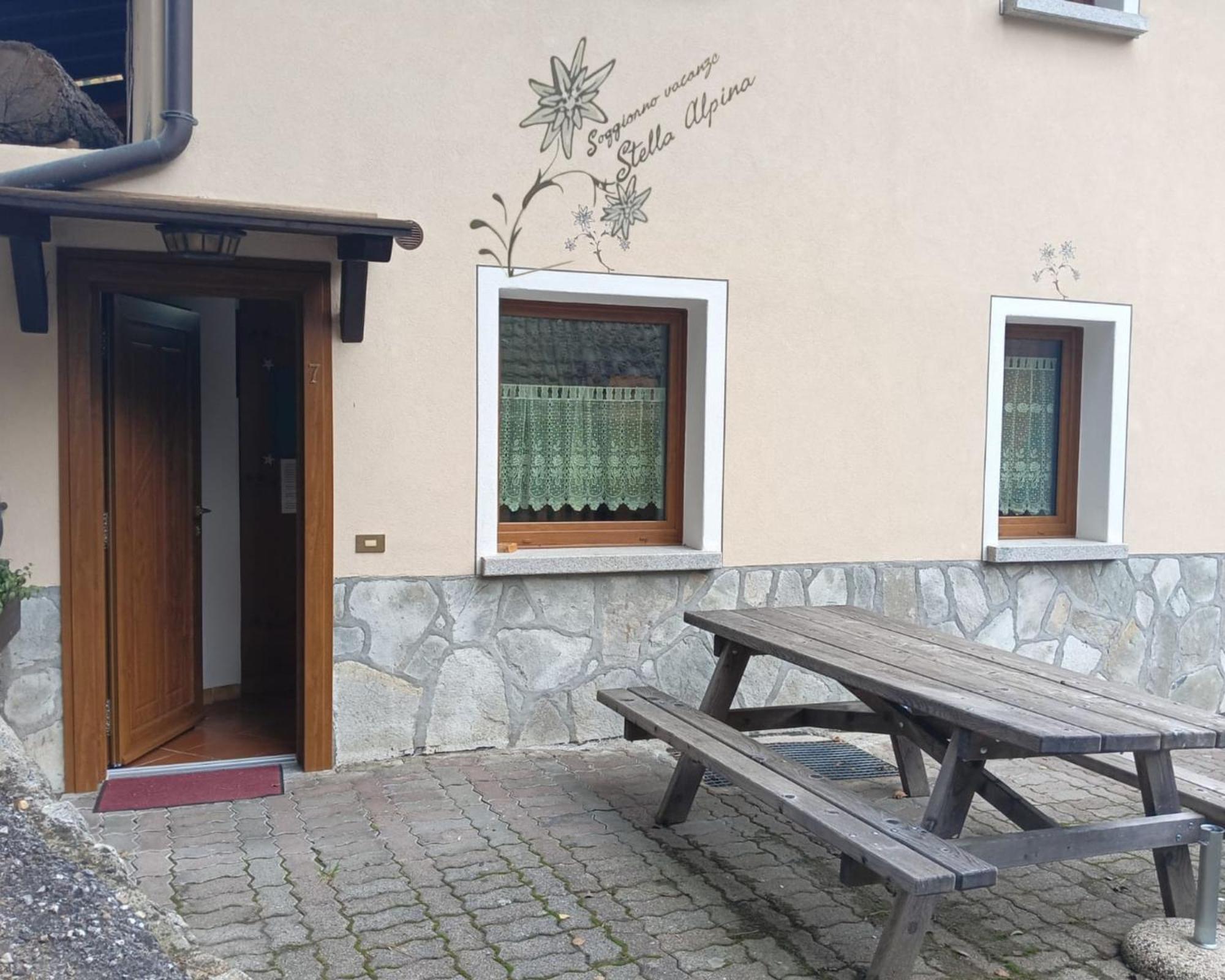 Soggiorno Vacanze Stella Alpina Temù Rum bild